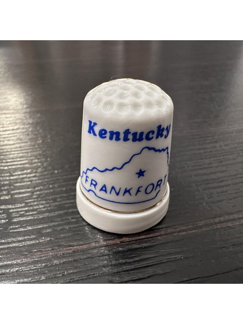 Vintage Kentucky Frankfort State Map Souvenir Thimble Blue Gold Trim EUC